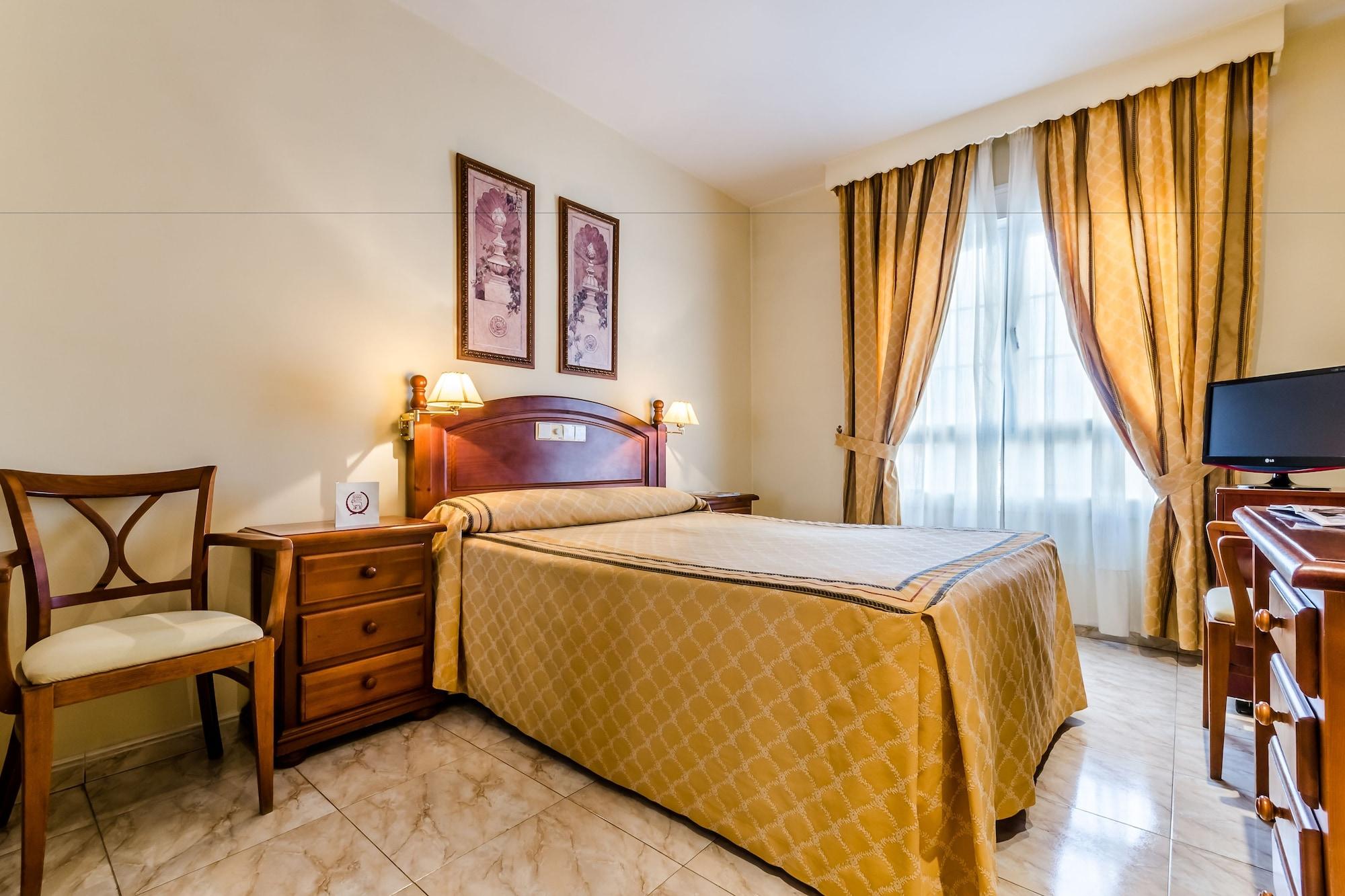 Hotel Roma Aurea Talavera de la Reina Esterno foto